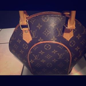 Louis Vuitton ellipse pm bag authentic leather